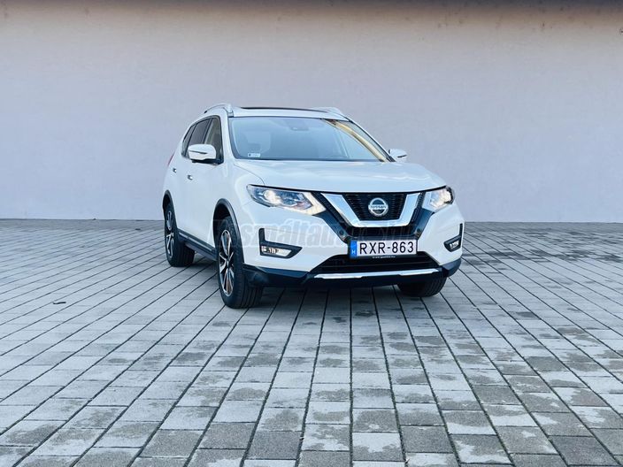NISSAN X-TRAIL 1.3 DIG-T Tekna DCT (7 személyes )