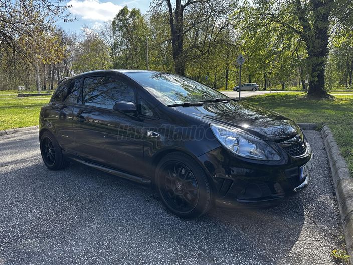 OPEL CORSA D 1.6 OPC