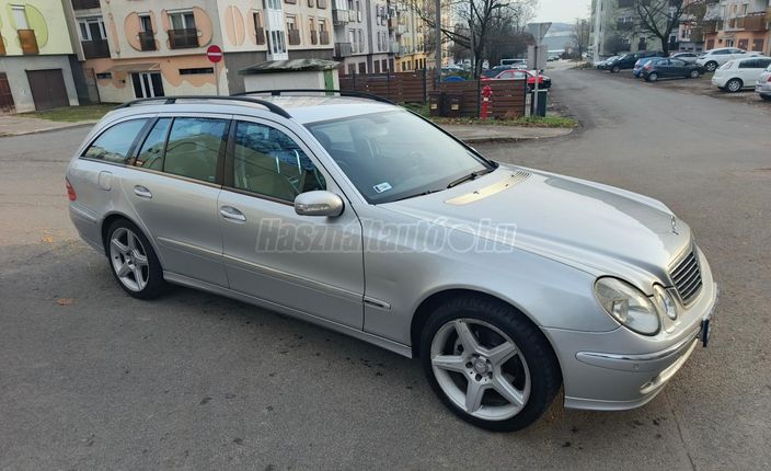 MERCEDES-BENZ E 220 T CDI Avantgarde (Automata)