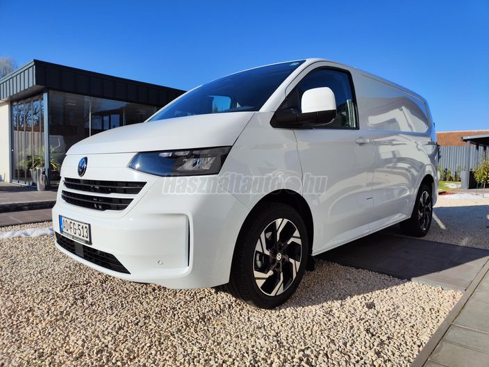 VOLKSWAGEN TRANSPORTER T7 2.0 TDI RT