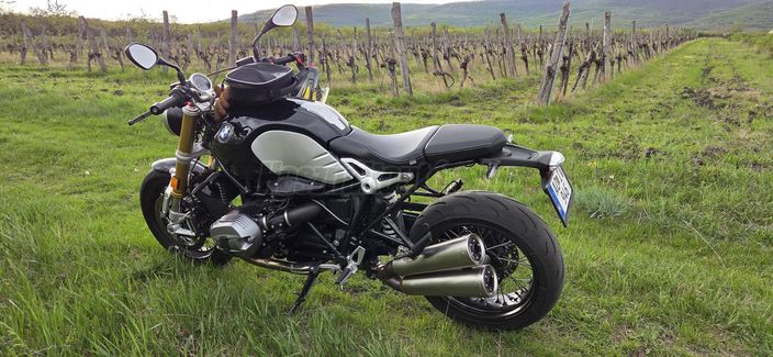 BMW R NINET