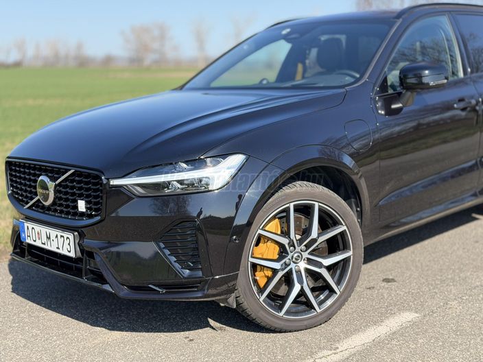 VOLVO XC60 2.0 [T8] Polestar Engineered AWD Geartronic