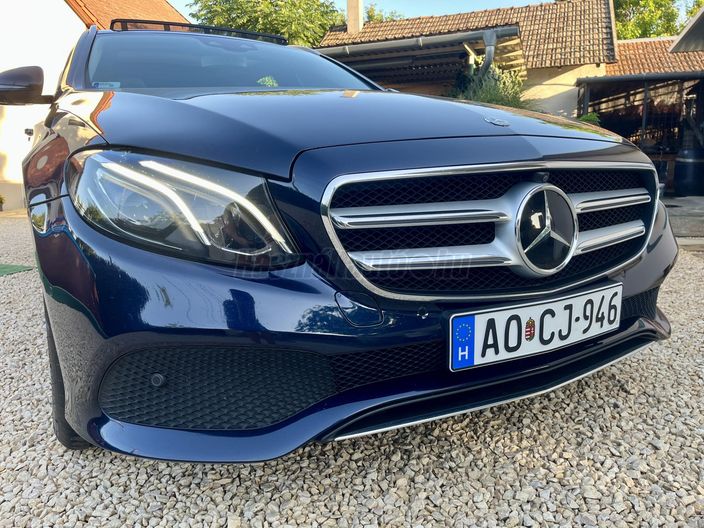 MERCEDES-BENZ E 220 d 4Matic 9G-TRONIC