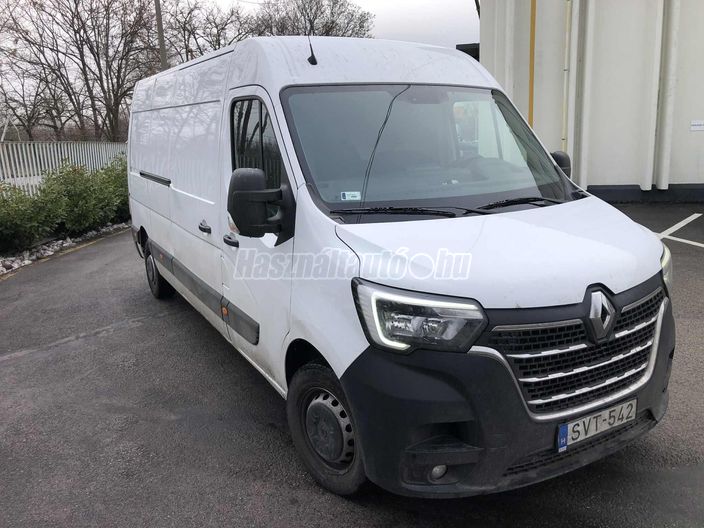 RENAULT MASTER 2.3 dCi 135 L3H2 3,5t Business