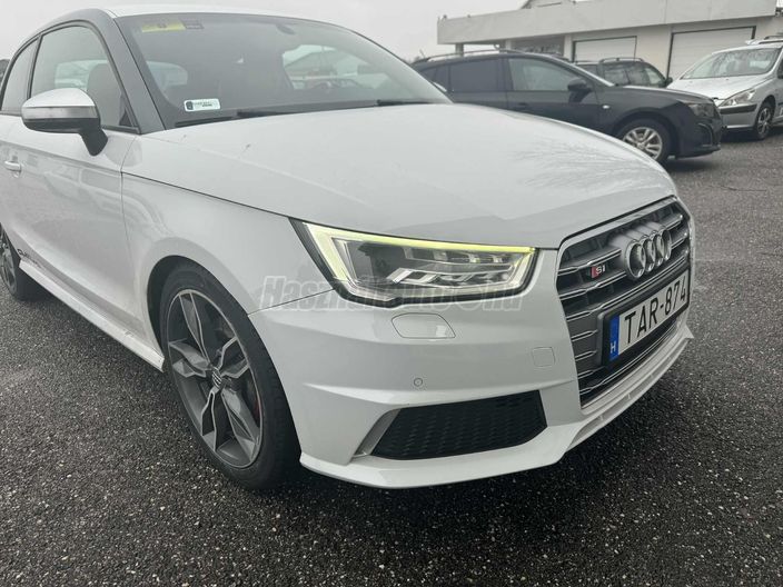 AUDI S1 2.0 TFSI quattro