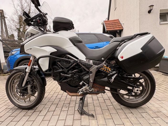 DUCATI MULTISTRADA 950
