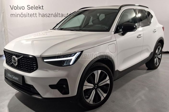 VOLVO XC40 1.5 [T4] Recharge Ultimate Dark DCT