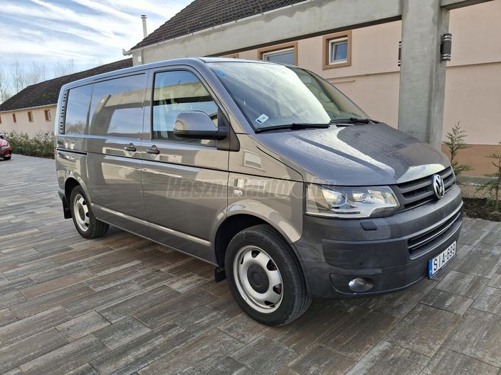 VOLKSWAGEN TRANSPORTER 2.0 TDI BMT 4Motion DSG RT