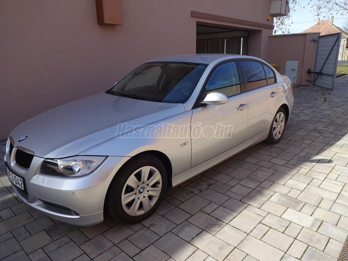 BMW 320 320i (Automata)