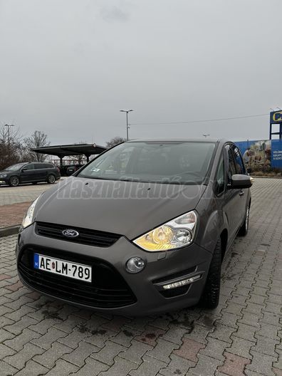 FORD S-MAX 2.0 TDCi Titanium Powershift