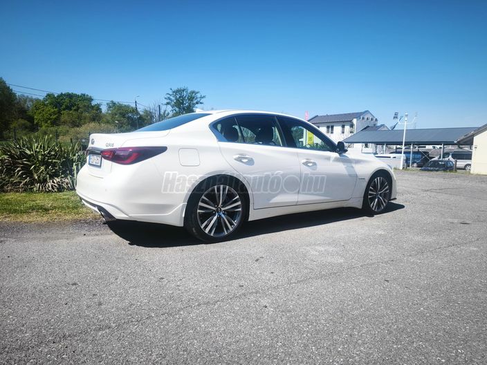 INFINITI Q50 Q50S 3.5 Hybrid Sport Tech AWD (Automata)