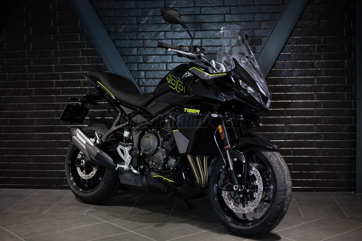 TRIUMPH TIGER SPORT 800