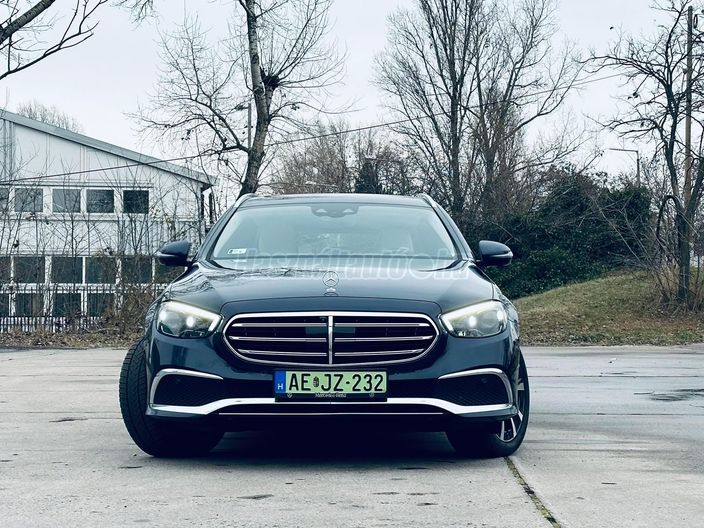 MERCEDES-BENZ E 300 de T 4Matic 9G-TRONIC EQ Power
