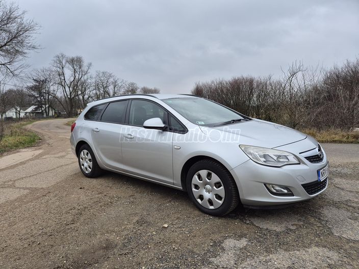 OPEL ASTRA J 1.7 CDTI Sport