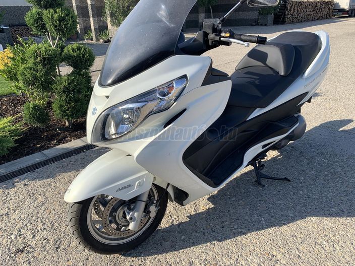SUZUKI AN 400 BURGMAN