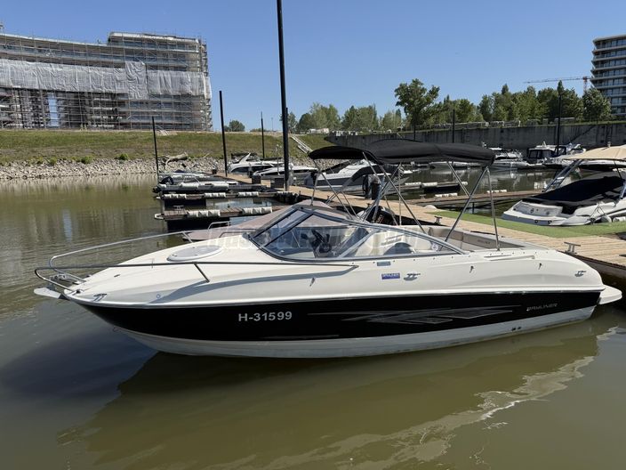 BAYLINER 702 CU