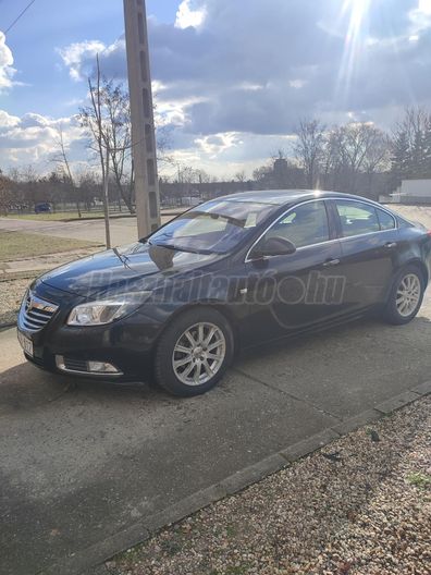OPEL INSIGNIA 2.0 CDTI Cosmo AWD