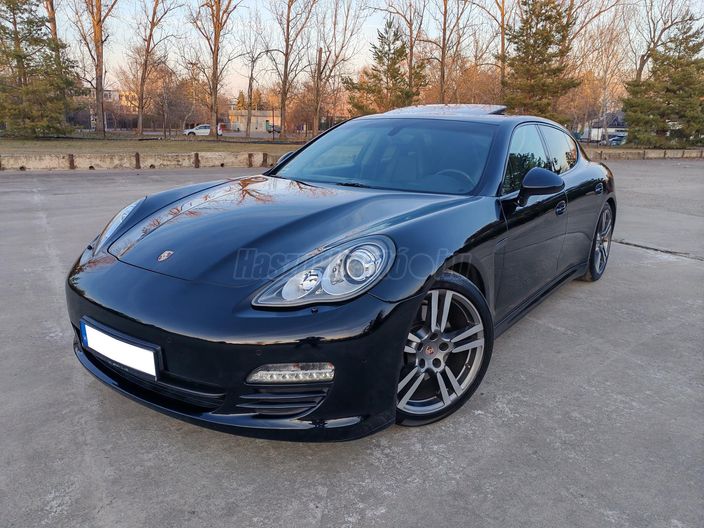 PORSCHE PANAMERA 4 PDK
