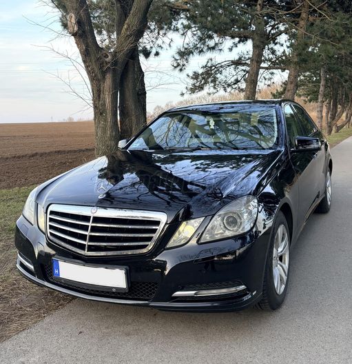 MERCEDES-BENZ E 200 CDI BlueEFF. Elegance 7G-TRONIC