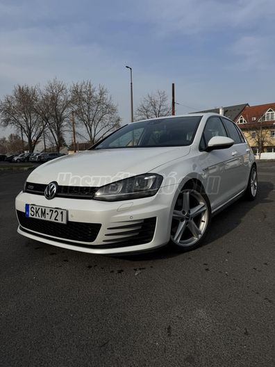 VOLKSWAGEN GOLF VII Variant 2.0 TDI BMT GTD