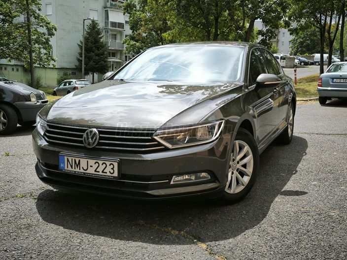 VOLKSWAGEN PASSAT 1.4 TSI BMT ACT Comfortline