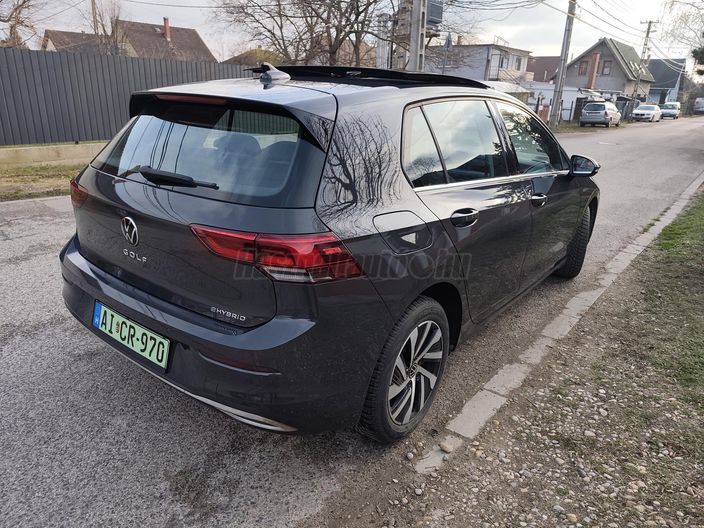 VOLKSWAGEN GOLF VIII 1.4 TSI GTE Plug-In-Hybrid DSG