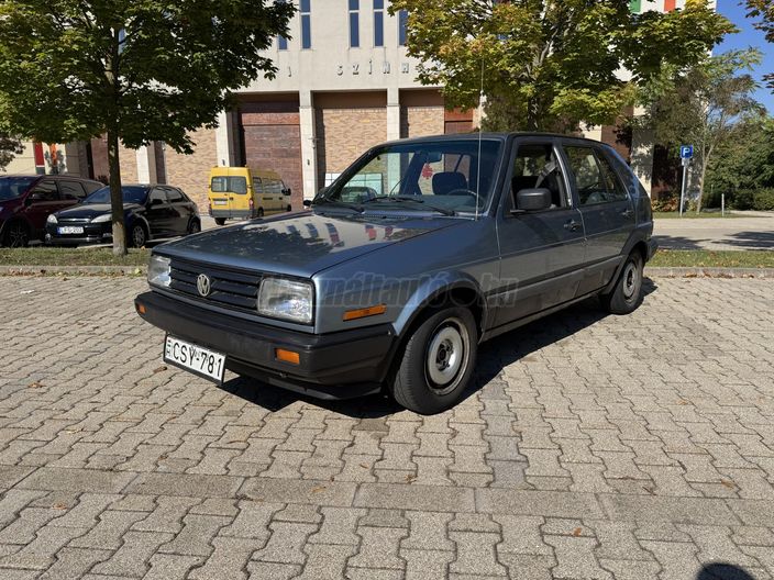 VOLKSWAGEN GOLF II 1.8 GTI