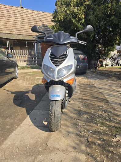 PEUGEOT SPEEDFIGHT 2