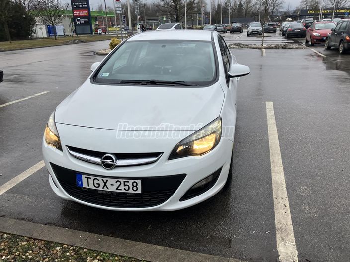 OPEL ASTRA J Sedan 1.6 Enjoy (Automata) EURO6