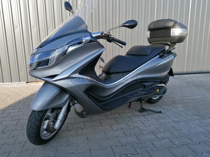 PIAGGIO X 10 350