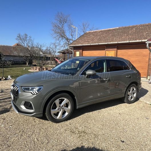 AUDI Q3 40 TFSI Advanced quattro S-tronic