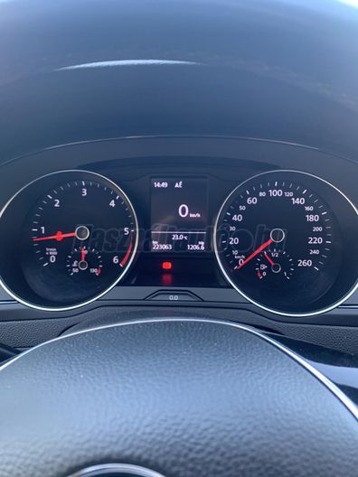VOLKSWAGEN PASSAT VIII Variant 1.6 TDI BMT Trendline