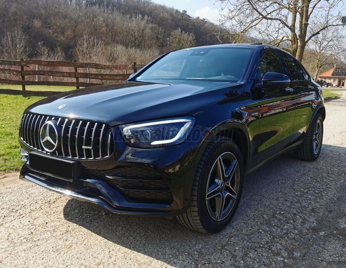 MERCEDES-AMG GLC