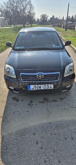TOYOTA AVENSIS 2.0 Sol Executive