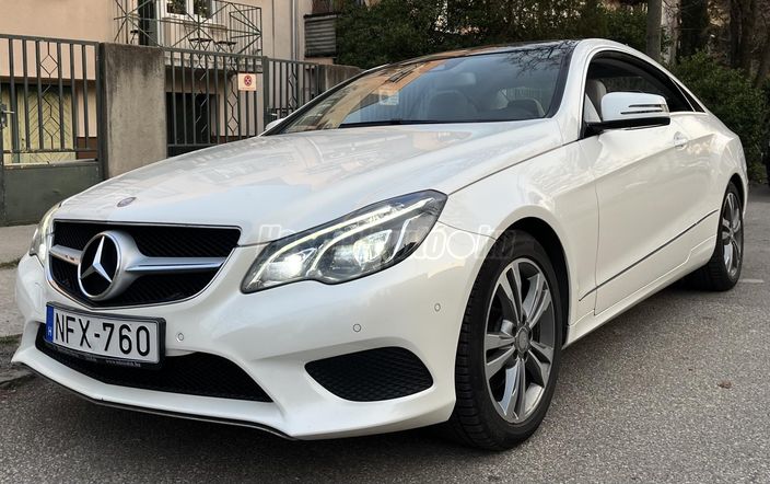 MERCEDES-BENZ E 250 (Automata)