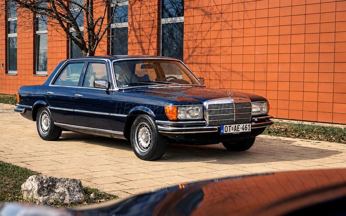 MERCEDES-BENZ W 116
