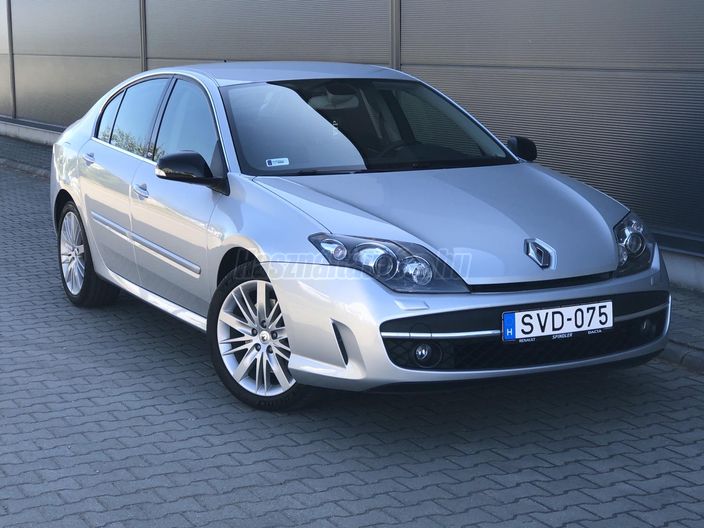 RENAULT LAGUNA 2.0 T GT