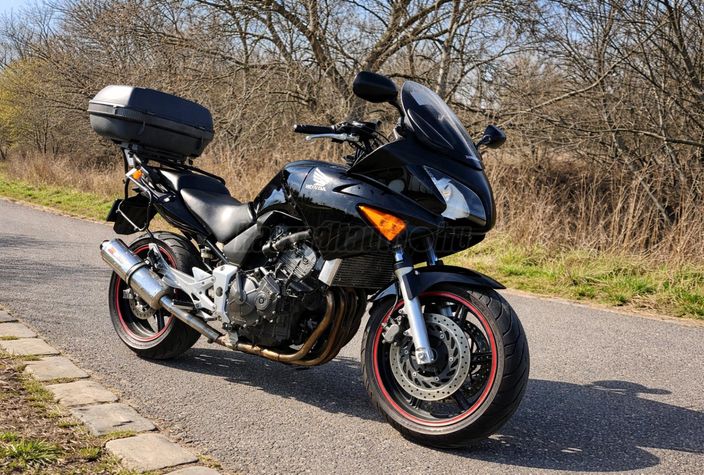 HONDA CBF 600