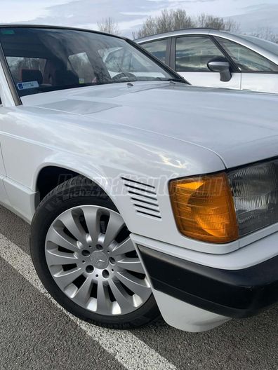 MERCEDES-BENZ 190 D 2.5 Turbo