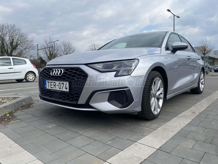 AUDI A3 Sportback 35 TDI Advanced S-tronic