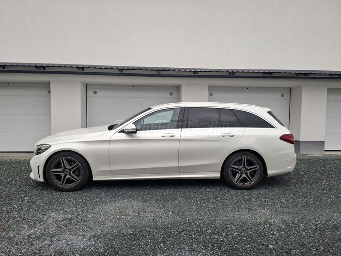 MERCEDES-BENZ C 220 T d 4Matic 9G-TRONIC