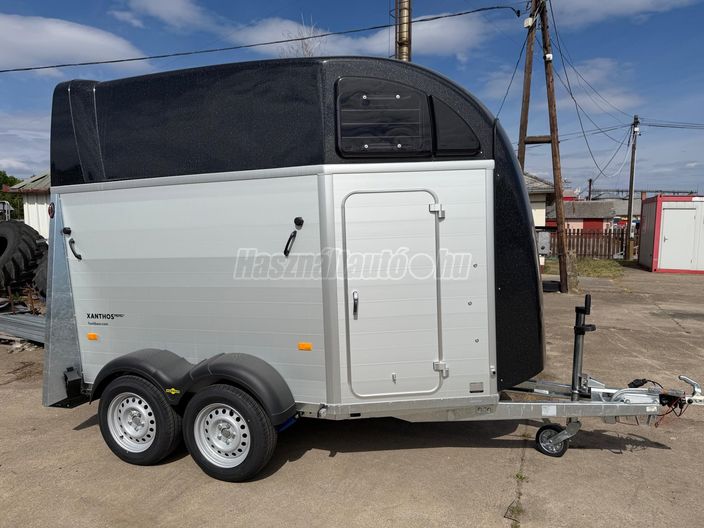 Új Humbaur Xanthos Aero (2400 kg) gyári készletes 2 lovas lószállító