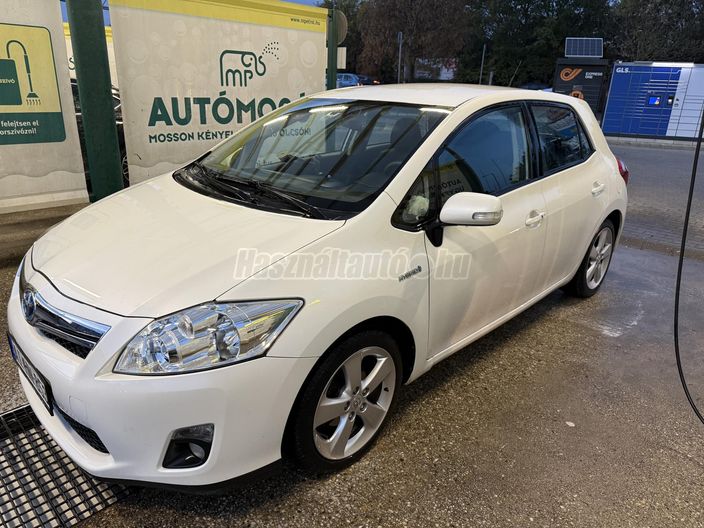 TOYOTA AURIS 1.8 HSD Sol (Automata)