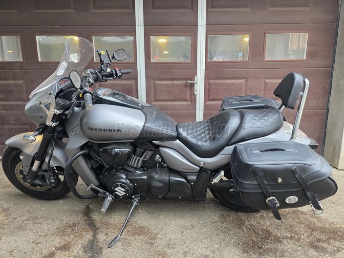 SUZUKI VZR 1800