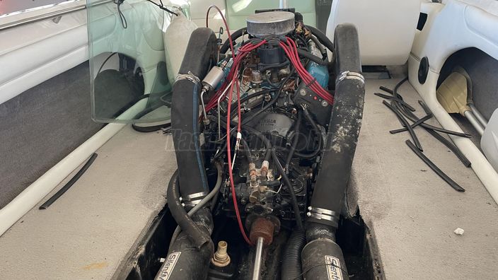 OMC 5.7 i Cobra