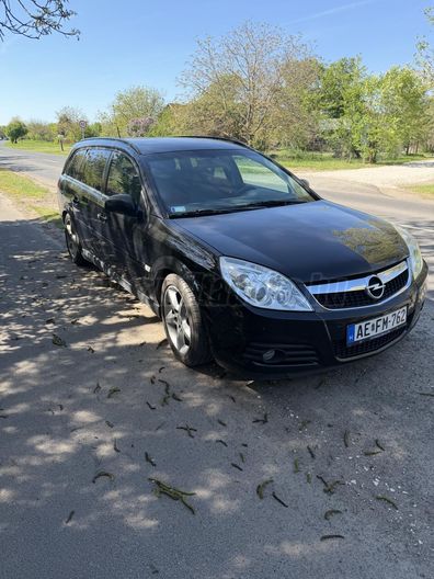 OPEL VECTRA C Caravan 1.9 CDTI Elegance