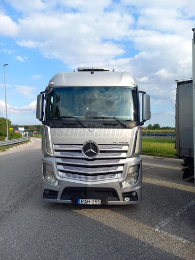 MERCEDES-BENZ Actros 2543