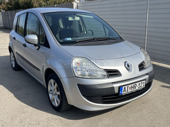 RENAULT GRAND MODUS 1.5 dCi Authentique