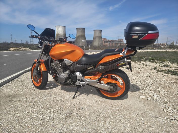 HONDA CB 900 F (HORNET)