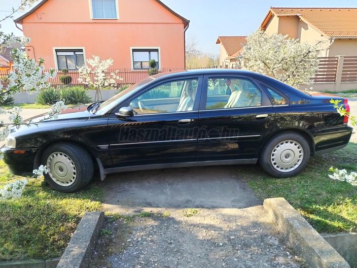 VOLVO S80 2.0 T Black Edition (Automata)
